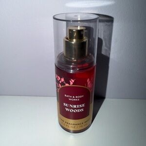 Bath & Body Works Sunrise Woods Travel Size Fragrance Body Mist 2.5 oz